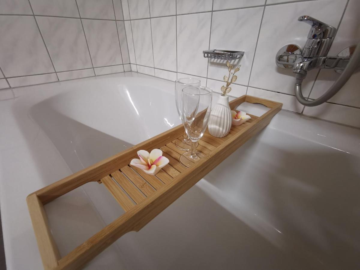 Ferienwohnung Ela Ройте Екстериор снимка